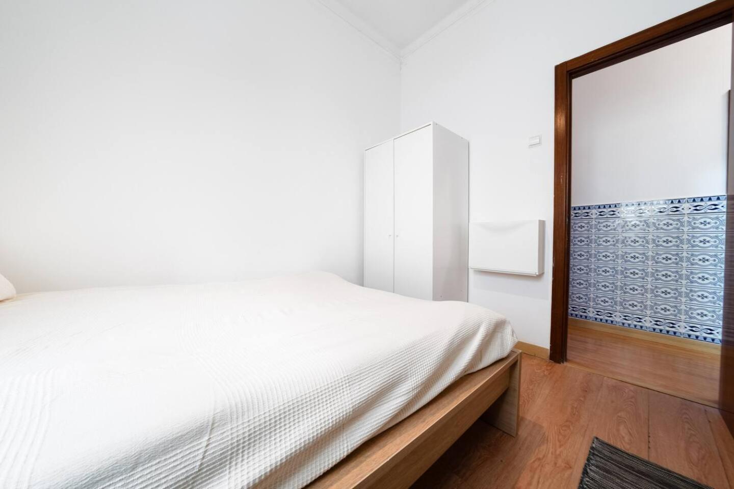 Apartment 51 Bedroom Apartment Over Marqus De Pombal Lisbon