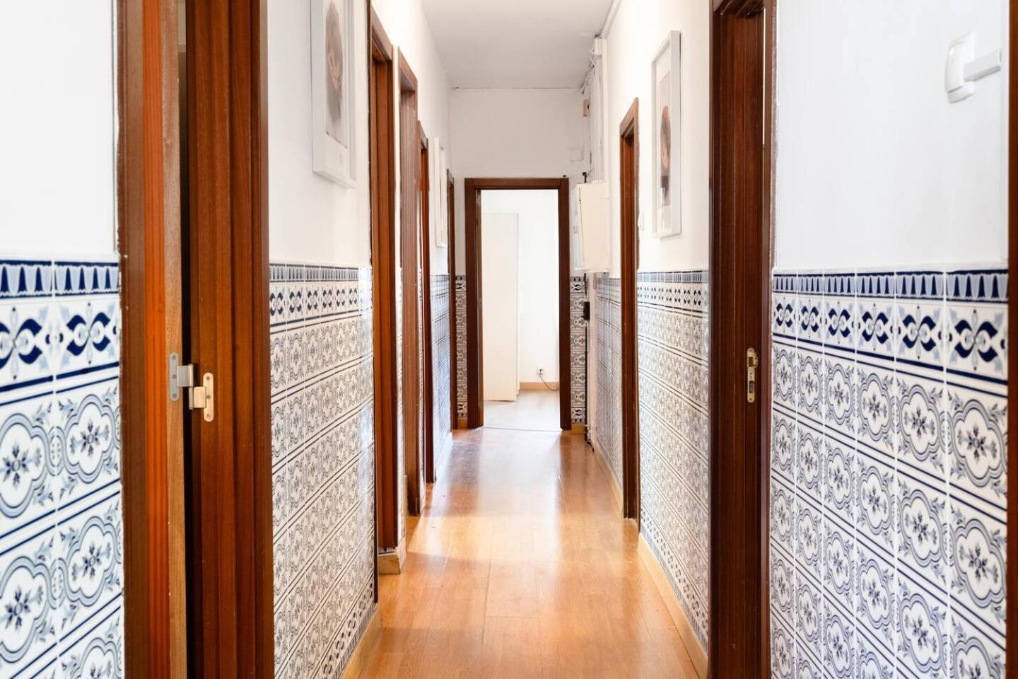 Apartment 51 Bedroom Apartment Over Marqus De Pombal *